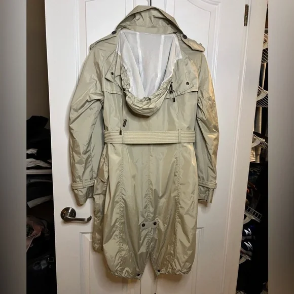 EUC BURBERRY Womens Beige Double-Breasted Nylon Trench Raincoat Coat size 8 - Picture 8 of 14